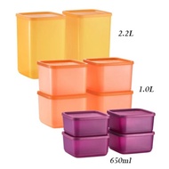 Tupperware So Fresh Square Set / Medium Square 1L / 1.8L / Square 650ml / Large Square 2.2L Radis