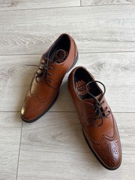 Oxbridge Town 男士雕花皮鞋