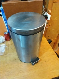 IKEA STRAPATS 22437 不銹鋼腳踏垃圾桶 12L