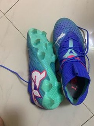 Puma Future 足球鞋