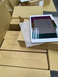 大量優質新淨靚iPad 過千過萬部iPad 7  插卡Sim流動上網極新淨如全新一樣幾千幾萬部新淨優質靚i-pad, 都有iPad 6 iPad 7 iPad 8 iPad 9 iPad 10 iPa