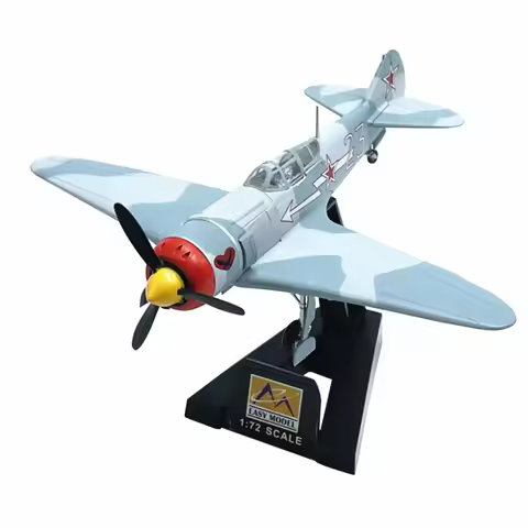 Spot 36333 1:72 WW2 Soviet LA-7 fighter model static finished model (out of print)