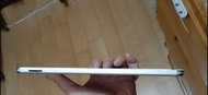 三星 SAMSUNG Galaxy Tab A7 Lite SM-T225 8.7吋平板電腦零件機 只有測試可開機進入系統可觸控聲音正常 狀況: 破屏 設定有鎖密碼 其餘不知