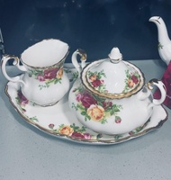 三件Royal Albert Old Country Roses