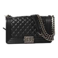 CHANEL 牛皮皮革Boy 25銀扣鏈帶肩背袋