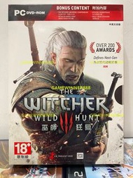 《今日快閃價》（中古二手95新）PC 電腦遊戲 巫師3 年度版 完全版 The Witcher 3 Wild Hunt [Complete Edition] 港版中英文版 豪華5CD特典版 （包含全部DLC內容 4DVD+ 1遊戲原聲光碟）