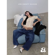 Ame.co.th | Ame Sweety Blouse Off-Shoulder Doll Sleeve Shirt With Shell Buttons Dot Detail Fabric Sm