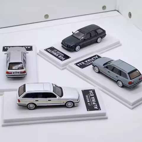 JY Model 1/64 ALPINA E34 Station wagon Alloy Simulation Car Model Static Collection Decorated Holida