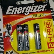 AAA Energizer Max battery contains 3