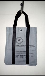 Porter International 輕盈   小型環保袋 收納袋 多用途袋 化妝袋  午飯 收納 水壺 眼鏡 電話 銀包 最適宜 22 x 26.5  x 11.5cm 原裝 正品 全新 未用過