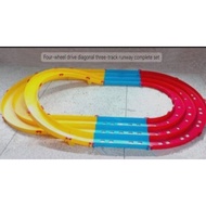 4WD Track Colored Three Track Runway Curve