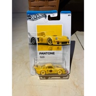 HotWheels Porsche 934/5 Pantone