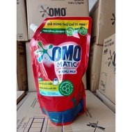 Nước Giặt Omo Matic Xoáy Bay Vết Bẩn Loại Bỏ Khử Mùi Hôi 2Lit .