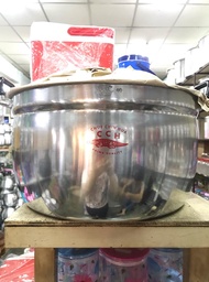 หม้อจระเข้ อลูมิเนียมสองหู เบอร์ใหญ่ หูธรรมดา ตราจระเข้ ( เบอร์ 40 45 )