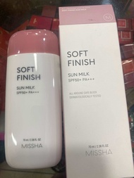Kem chống nắng missha soft finish chính hãng spf50++++