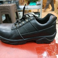 Opus Safety Shoes 02- Safety Shoes