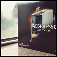 Nespresso ~ Essenza Mini ~ White