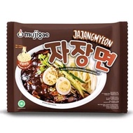 HITAM Mujigae Snackgmyeon 265gram Halal | Korean Noodles Black Soy Sauce