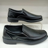 sepatu fantofel pria merk bata warna hitam