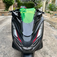 ชิวหน้าPCX160 ชิวสองขั้น หุ้มคารบอนสติ๊กเกอร์ (แถมฟรีกระจกติดชิว) ปี2021 ทรงซิ่ง ชิวแต่ง เจาะกระจก w