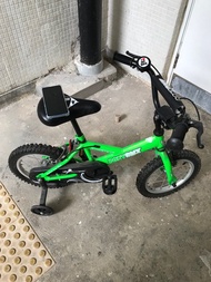 地鐵站交收12吋綠色兒童單車3至6歳合適