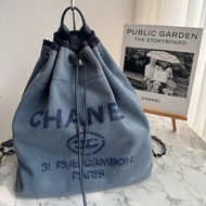 Chanel淺藍丹寧亮片字母後背包