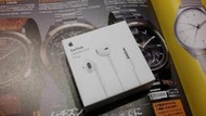 Apple EarPods 耳機的盒子