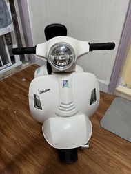 Vespa 白色電動電單車仔