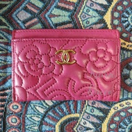 Chanel 桃紅色 山茶花 卡夾 卡片套 卡包 錢包 皮夾 小皮件 雙C logo 零錢包 名片夾