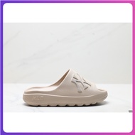 [Quality Assurance] Skipper Slippers dc8