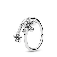 Original Pandora ring dazzling daisies