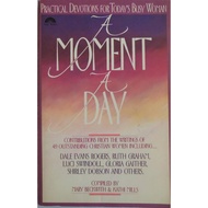 [BnB] USED A Moment a Day: Practical Devotions for Today's Busy Woman by Mary Beckwith (Ed.), Kathi 