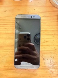 HTC 手機