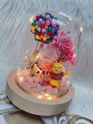 小熊維尼 Winnie the Pooh 氣球 粉紅玫瑰 小豬永生花 燈 玫瑰 保鮮花 繡球花  永生花 燈 玫瑰 保鮮花 花束 公仔花 繡球花 花 生日 禮物 情侶 閨蜜 畢業 結婚禮物 情人節禮物