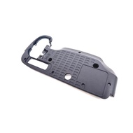 1PCS New Down cover Bottom Case Bottom Cover For Nikon D7000 D7100 D7200 Camera Repair Parts