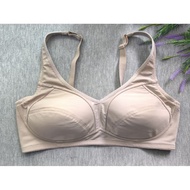 Bra (Forward) Size B80 Faded Color No Underwire Foam Padding The Label Is Cut Off Clean (D10)