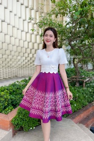 N605 ชุดเดรสผ้าทอลาย แต่งหยักเอว ติดโบว์ กระโปรงบานจับจีบทวิสผ้า 8 ชิ้น อัดกาวทั้งชุด ทุกชิ้น ซิปซ่อ