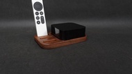 Apple TV 本體與遙控器收納