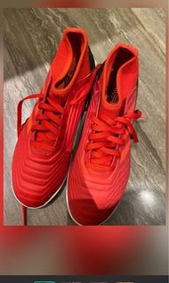 Nike 足球鞋
