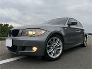 巴伐利亞的榮耀 BMW  E87 120D 柴油動力 177hp 後驅鋼炮 M Sport 套件 新車價格180萬 2010年02月出廠 2010年04月領牌 高傳真音響 雙區恆溫空調 多功能方向盤 里程17萬km  原鈑件 無待修 95%原廠保養 建商通勤 超優質車況  售價：2x 台北 請速洽   #台灣加油