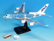 🎁 全日空商事 限量版飛機模型 1:400 A380 JA381A Flying Honu ANA 海龜飛機 (內含空港穿梭巴士及ANA登機樓梯車）🎁