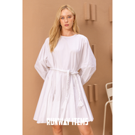 Runway Items | เดรสคอตตอลแขนยาวจั๊ม