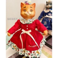 限量 1996 🇺🇸美國 蕃茄湯娃娃 橘貓 貓咪 Dolly dingle doll 陶瓷娃娃 收藏 古董玩具 擺飾