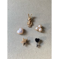 Jibbitz crocs bundling