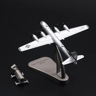 1/300 American World War II B29 Free Little Boy Nuclear Bomb 1: 144B-25 Michel Bomber Airplane Model