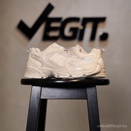 (MR530AA1) NB 530 Beige Moonbeam & Seasalt Unisex Shoes