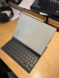 Remarkable 2 official keyboard case in practically new condition
