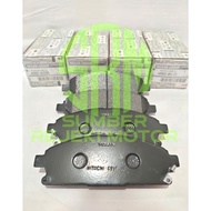 Front Brake Pads Brake Pad X-Trail T30/Nissan Serena C24 Old