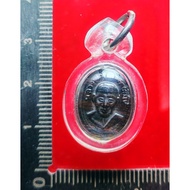 Luang pu thuat mitdeang龙婆托 瓜子模
Arjan klang seng
Wat khao kut
佛历Be 2555
Nur fossil mai
木化石材料