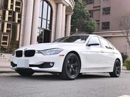 ２０１３年！BMW 328 LUXURY 雪白鋼砲！近全新車極品鋼砲等你來駕馭！未領牌！全額貸款超低利率輕鬆代輕鬆繳！